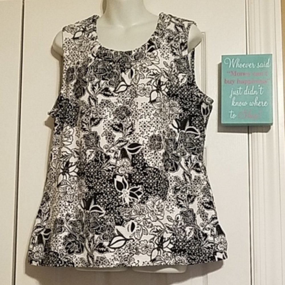 Croft and Barrow Sleeveless XL Top Black & White Floral